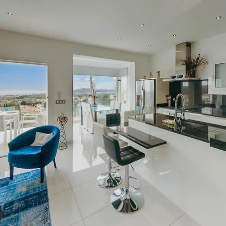 Welcs Casa 335 Emp Con Jacuzzi Y Terraza Feriehus *
