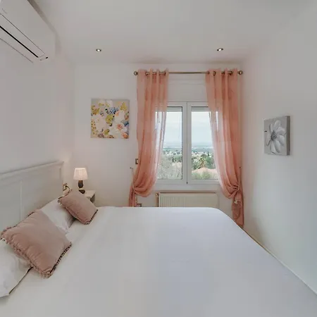 Welcs Casa 335 Emp Con Jacuzzi Y Terraza Feriehus *